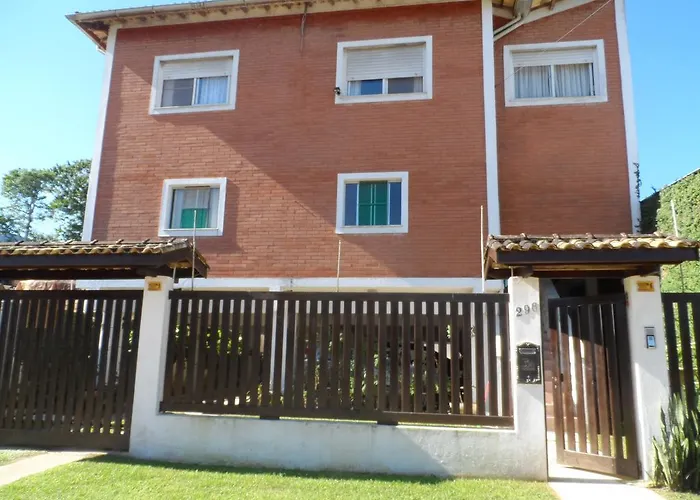 APTO e KITCHE FAMILIA AR CONDICIONADO UBATUBA Praia Pereque Acu